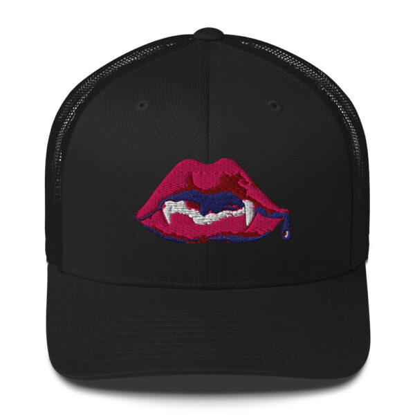 Vamp Lips, Retro Trucker Hat